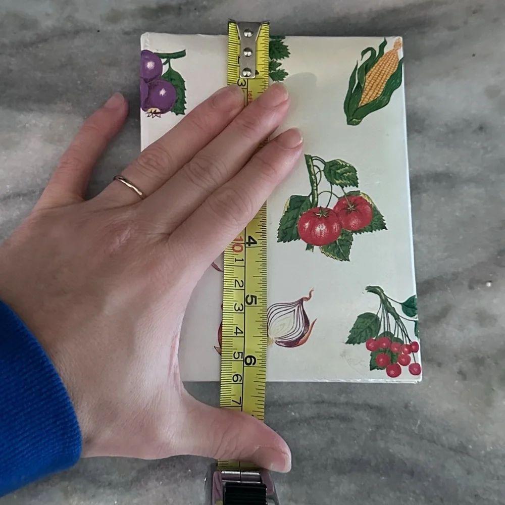 Vintage Garden Fruit / Veggie Printed Soft Double Oval Foldable Picture Frame